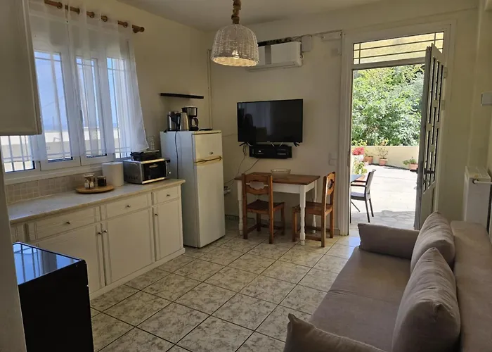 Margarita Kaizer Bridge Apartment *