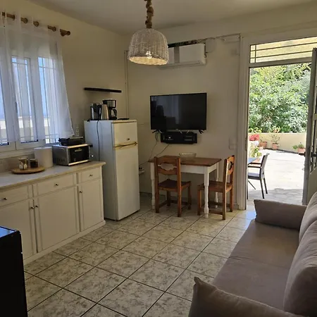 Margarita Kaizer Bridge Apartment *